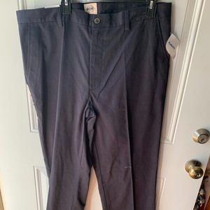 Men's BNWT Docker Style Slacks Size 38x34